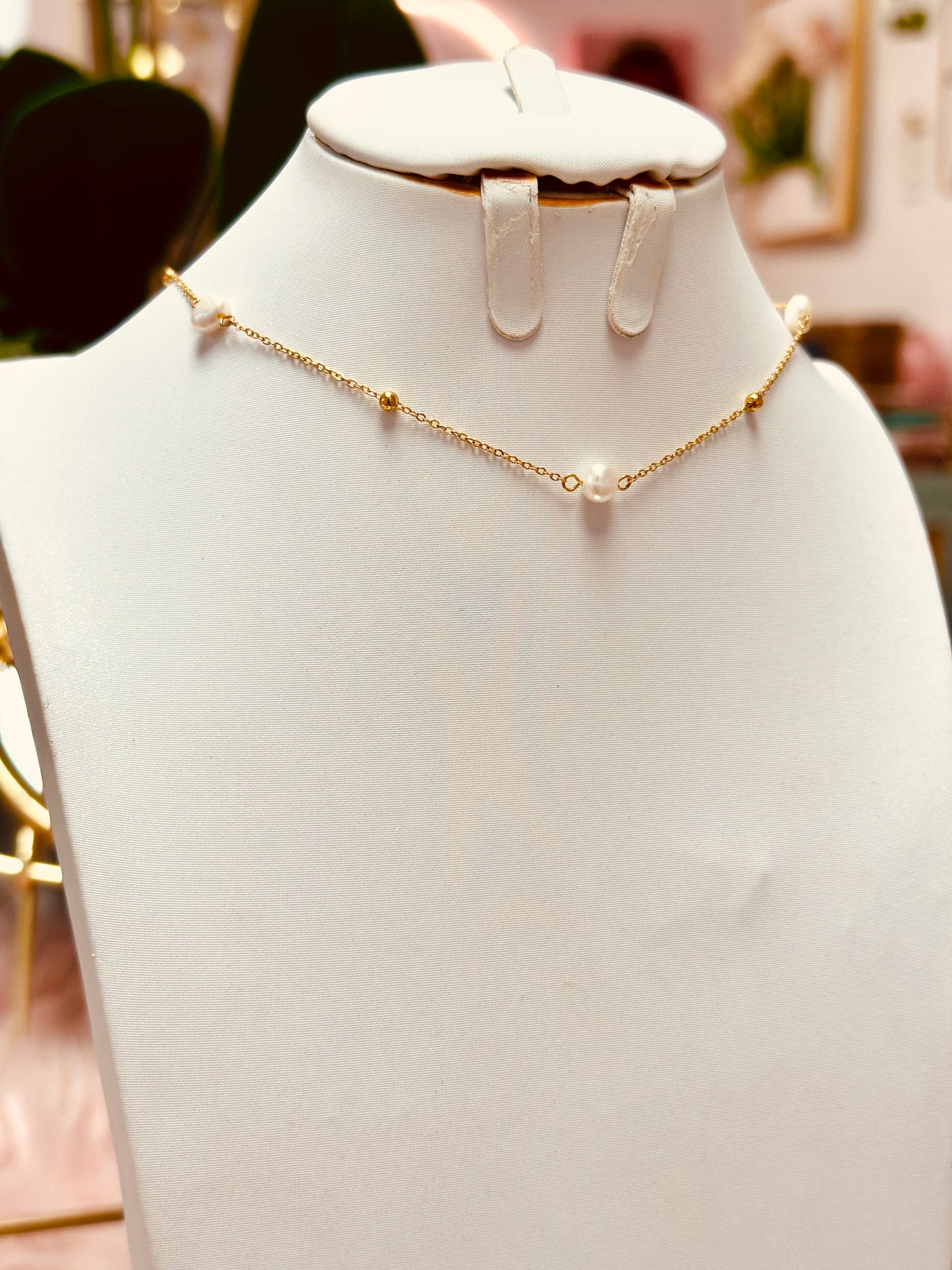 Choker de perlas de agua dulce